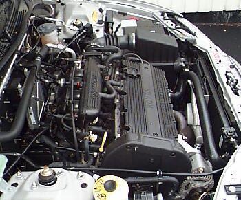 <I>Detta r den 4-cylindriga 1.4-liters motor som sitter i Rover 400. </I>