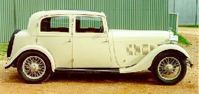 <I>Denna Rover 14 r av rsmodell 1934 och finns i Australien. </I>