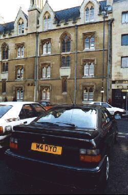 Denna Rover 200 Turbo frn 1994 fotograferades i Oxford, England, i november 1996.