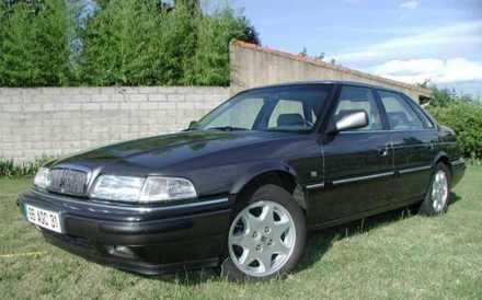 <I>Denna Rover 825 SD L byggdes 1996 och tillhr Stphan G. Watrin. Han kpte den begagnad r 2000 </I>