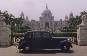 Sarojesh Chandra Mukerjees P3 from 1948 in front of the Victoria Memorial, Calcutta's most prominent landmark. 
