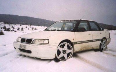 Johnny's 416 GTi in Greek snow! The pictures are shot in the Seli mountains about 120 km away from Thessaloniki. 