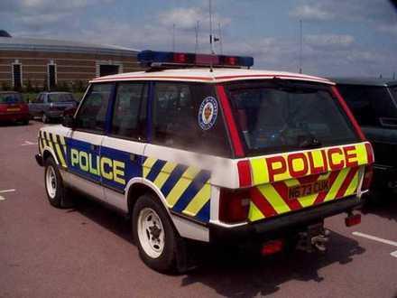 A police-equiped Rangie waiting at a carpark somewhere along the motorway. Picture: Hkan Andersen