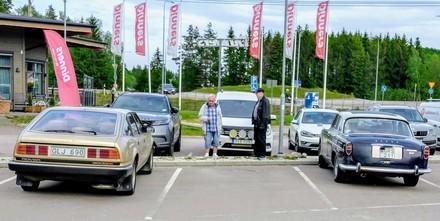Samma trogna Roverklubbsmedlemmar som vanligt, men nya samtalsämnen (plus några gamla