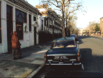 <I>A nice looking 3500 in a Londonstreet in November 1996 </I>