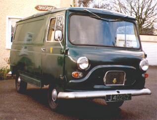 This Austin J4 from 1961 belongs to Norman Wood.
